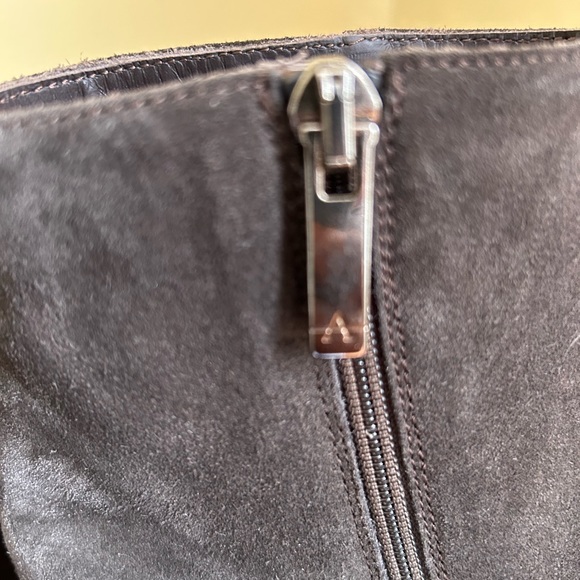 Aquatalia suede bootie- BNWT - Picture 7 of 7